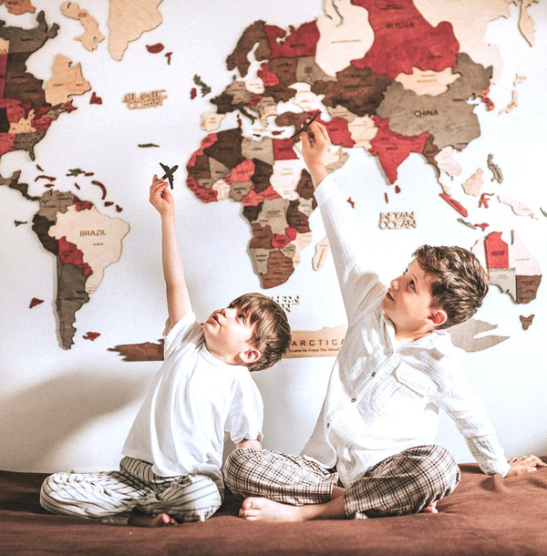 3D Drevená Mapa Sveta Fusion